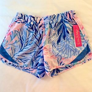 ✨Lilly Pulitzer - Luxletic 4” Ocean Trail Short✨